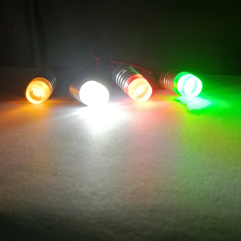 1.5W 12V LEDライト付きドローン,高輝度,自撮り棒 - Top Rc Hobby Mini Xcub のレビューと価格